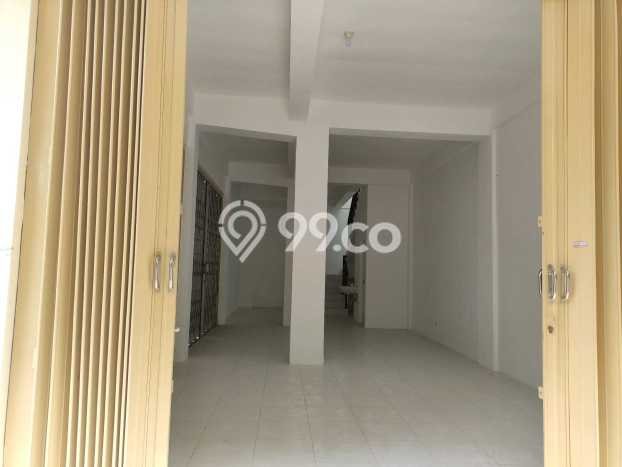 Ruko Dijual di Surabaya LT 160m2 & LB 96m2 Lokasi Terbaik! Ruko Dijual di Surabaya LT 160m2 & LB 96m2 Lokasi Terbaik!