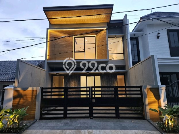 Dijual Rumah Premium dengan Fasilitas Sekitar Lengkap di Rungkut, Surabaya Dijual Rumah Premium dengan Fasilitas Sekitar Lengkap di Rungkut, Surabaya