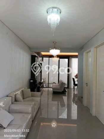 Dijual Rumah Eksklusif 3 KT di Citraland, Surabaya Dijual Rumah Eksklusif 3 KT di Citraland, Surabaya