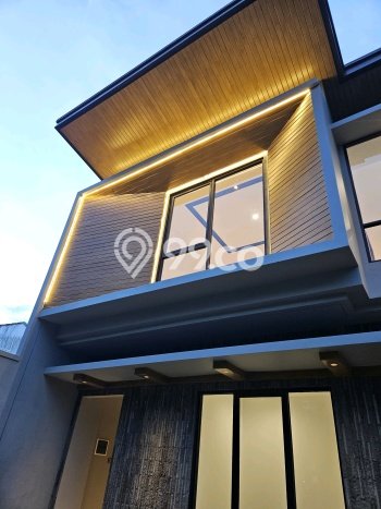 Dijual Rumah Premium dengan Fasilitas Sekitar Lengkap di Rungkut, Surabaya Dijual Rumah Premium dengan Fasilitas Sekitar Lengkap di Rungkut, Surabaya