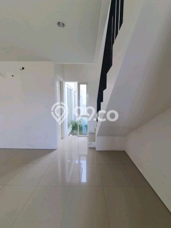 Rumah Modern Cantik 3 Kamar Bisa Langsung Pindah di Wiyung Rumah Modern Cantik 3 Kamar Bisa Langsung Pindah di Wiyung