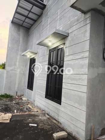 Rumah Strategis Minimalis Lb 70m2 di Rungkut, Surabaya Rumah Strategis Minimalis Lb 70m2 di Rungkut, Surabaya