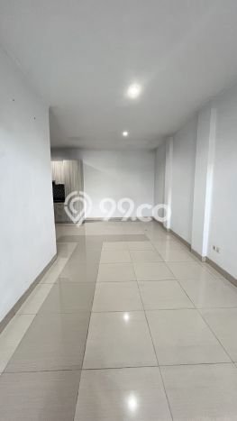For Sale Hunian Rumah Terawat 3 Kamar di Taman Royal, Tangerang For Sale Hunian Rumah Terawat 3 Kamar di Taman Royal, Tangerang