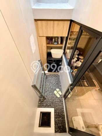Rumah Modern 3 KT di BSD Tangerang Semi Furnished Rumah Modern 3 KT di BSD Tangerang Semi Furnished