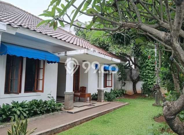 Sewa Rumah Harga Terjangkau di Kemang Jakarta Selatan Punya 6 Kamar Tidur Sewa Rumah Harga Terjangkau di Kemang Jakarta Selatan Punya 6 Kamar Tidur