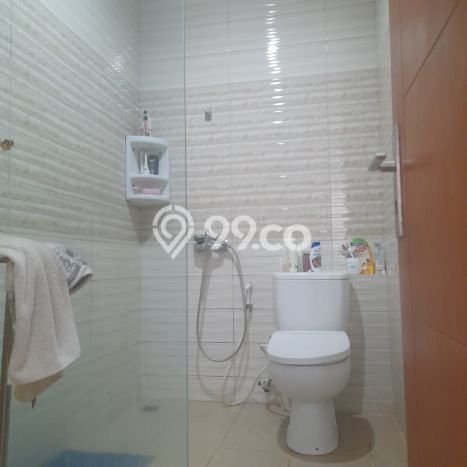 Hunian Elit LB 211m2 Siap Pakai Desain Elegan di Poris, Tangerang Hunian Elit LB 211m2 Siap Pakai Desain Elegan di Poris, Tangerang