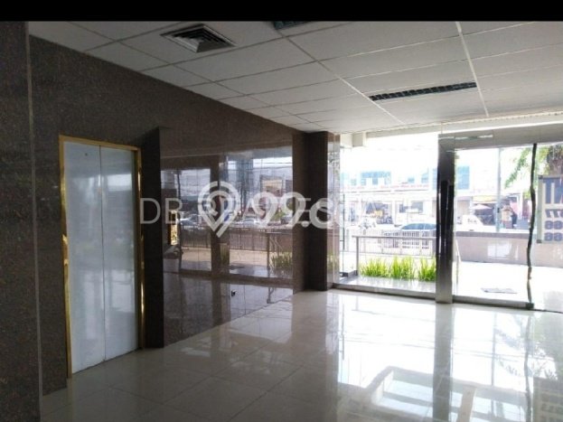 Dijual Kantor Kawasan Warung Buncit, Luas 8800m², Kawasan Komersial, Jalur Mudah Dijual Kantor Kawasan Warung Buncit, Luas 8800m², Kawasan Komersial, Jalur Mudah