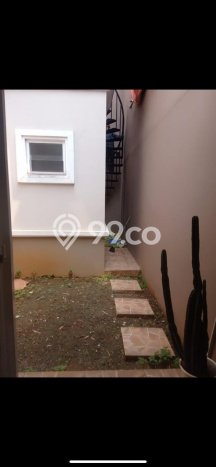 Rumah kawasan Gading Serpong, Siap Huni, 4 KM, Akses Gading Serpong, Tangerang, Tangerang, Luas 180m² LB 180m² Rumah kawasan Gading Serpong, Siap Huni, 4 KM, Akses Gading Serpong, Tangerang, Tangerang, Luas 180m² LB 180m²