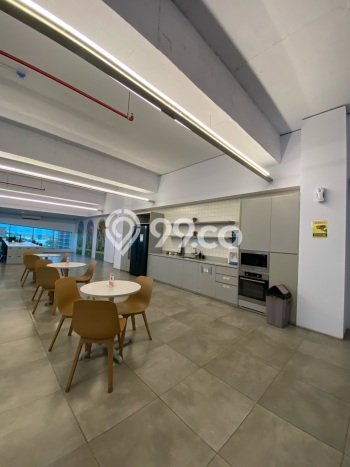 Unit Kantor Disewakan di Alam Sutera di Area Ramai & Strategis Unit Kantor Disewakan di Alam Sutera di Area Ramai & Strategis