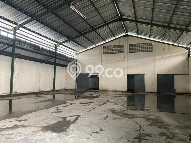 Gudang di Kopo, Luas 700m², Lokasi Strategis Gudang di Kopo, Luas 700m², Lokasi Strategis
