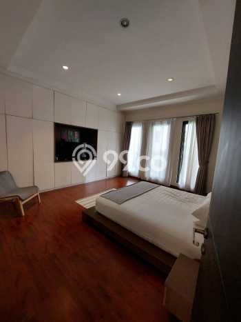 Rumah Luxury Modern Siap Huni di Ampera Jakarta Selatan Rumah Luxury Modern Siap Huni di Ampera Jakarta Selatan