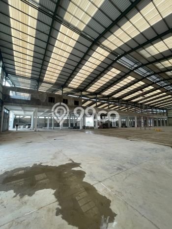 Unit Gudang Paling Strategis di Pakuhaji Tangerang dengan LB 2520m2 Unit Gudang Paling Strategis di Pakuhaji Tangerang dengan LB 2520m2