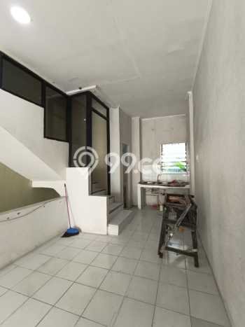 Unit Komersial Disewakan di Jakarta Selatan Area Strategis Harga Kompetitif Unit Komersial Disewakan di Jakarta Selatan Area Strategis Harga Kompetitif