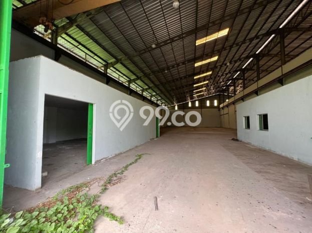 Untuk Dijual! Gudang di Daan Mogot Tangerang LT 4067m2 / LB 2000m2 Kawasan Bisnis Untuk Dijual! Gudang di Daan Mogot Tangerang LT 4067m2 / LB 2000m2 Kawasan Bisnis