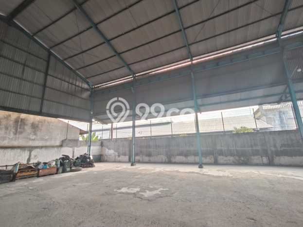 Lokasi Strategis! Dijual Gudang Bisnis di Medan Area, Medan Kondisi Baik Lokasi Strategis! Dijual Gudang Bisnis di Medan Area, Medan Kondisi Baik