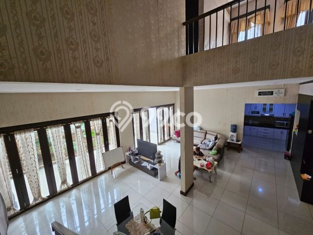 Jual Rumah Luas Megah Dengan View Cantik di Harapan Indah, Bekasi Jual Rumah Luas Megah Dengan View Cantik di Harapan Indah, Bekasi