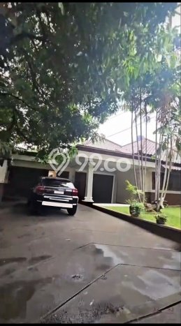Hunian Eksklusif Dijual LT 646m2 di Menteng, Jakarta Pusat Hunian Eksklusif Dijual LT 646m2 di Menteng, Jakarta Pusat
