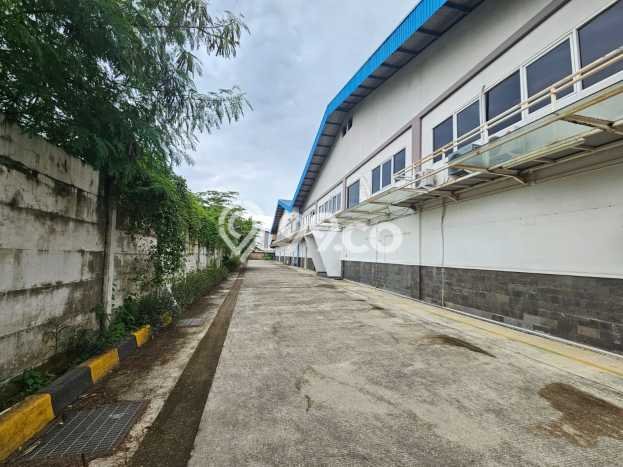 Lokasi Strategis! Dijual Gudang Bisnis di Cikarang Pusat, Bekasi Kondisi Bagus Lokasi Strategis! Dijual Gudang Bisnis di Cikarang Pusat, Bekasi Kondisi Bagus