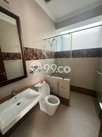 Rumah Elit Modern Tanpa Renovasi di Tomang Jakarta Barat Rumah Elit Modern Tanpa Renovasi di Tomang Jakarta Barat