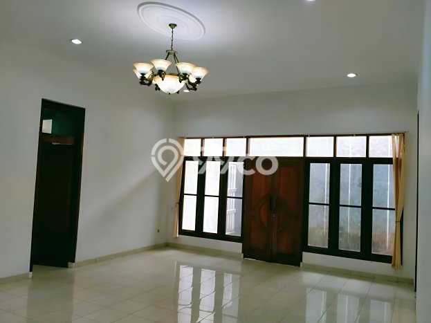 Rumah Cantik Siap Huni Di Kebayoran Baru Luas 320m2 Aman Rumah Cantik Siap Huni Di Kebayoran Baru Luas 320m2 Aman