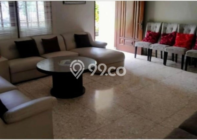 Rumah Elit Modern Siap Huni di Pakis Surabaya Rumah Elit Modern Siap Huni di Pakis Surabaya