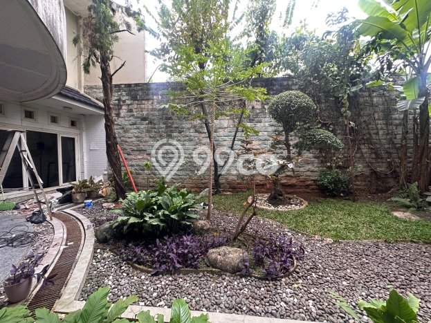Rumah Elit Modern Tanpa Renovasi di Permata Hijau Jakarta Selatan Rumah Elit Modern Tanpa Renovasi di Permata Hijau Jakarta Selatan