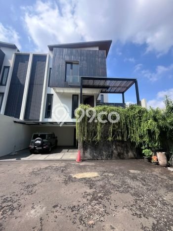 Rumah Mewah Dijual LT 158m2 di Cilandak, Jakarta Selatan Rumah Mewah Dijual LT 158m2 di Cilandak, Jakarta Selatan