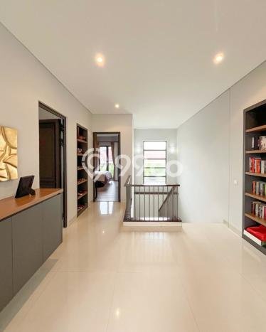 Jual Rumah Mewah Megah Dengan View Cantik di Mega Kuningan, Jakarta Selatan Jual Rumah Mewah Megah Dengan View Cantik di Mega Kuningan, Jakarta Selatan