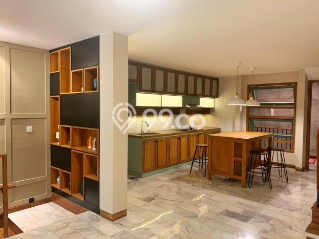 Rumah Luxury Modern Tanpa Renovasi di Rawamangun Jakarta Timur Rumah Luxury Modern Tanpa Renovasi di Rawamangun Jakarta Timur