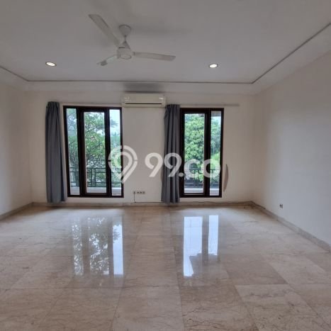 Rumah Disewakan Jakarta Selatan LT 450m2 LB 450m2 Kawasan Cipete Rumah Disewakan Jakarta Selatan LT 450m2 LB 450m2 Kawasan Cipete