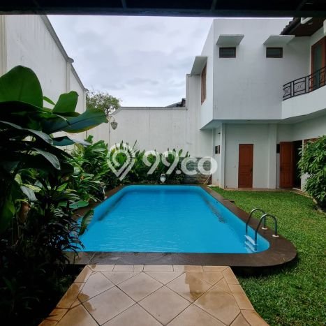 Rumah Disewakan Jakarta Selatan LT 450m2 LB 450m2 Kawasan Cipete Rumah Disewakan Jakarta Selatan LT 450m2 LB 450m2 Kawasan Cipete