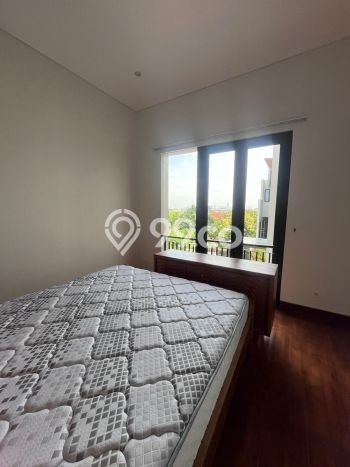 Rumah Mewah Dijual LT 158m2 di Cilandak, Jakarta Selatan Rumah Mewah Dijual LT 158m2 di Cilandak, Jakarta Selatan