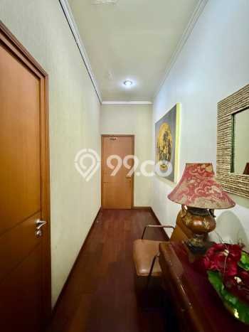Unit Ruko Dijual di Jakarta Selatan LT 83m2 & LB 365m2 Unit Ruko Dijual di Jakarta Selatan LT 83m2 & LB 365m2