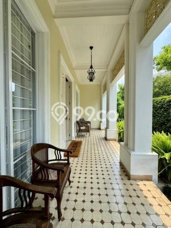 Rumah Elit LB 348m2 Siap Pakai Desain Elegan di Cipete, Jakarta Selatan Rumah Elit LB 348m2 Siap Pakai Desain Elegan di Cipete, Jakarta Selatan