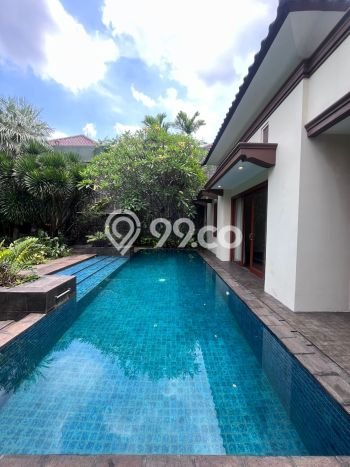 Lokasi strategis! Rumah siap huni dikontrakkan di Cilandak LB 750m2 Lokasi strategis! Rumah siap huni dikontrakkan di Cilandak LB 750m2
