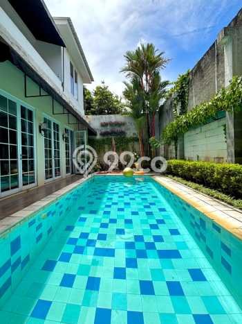 For Sale! Luxury House LT 446m2 Desain Elegan di Cipete For Sale! Luxury House LT 446m2 Desain Elegan di Cipete