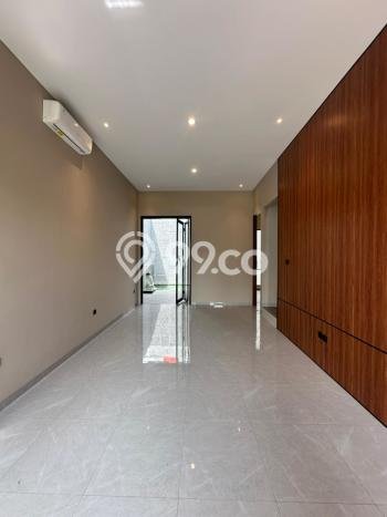 Rumah Luxury Modern Siap Huni di Pondok Labu Jakarta Selatan Rumah Luxury Modern Siap Huni di Pondok Labu Jakarta Selatan