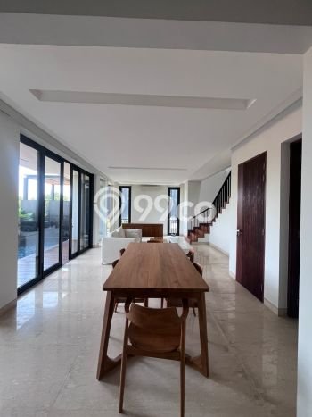 Rumah Mewah Dijual LT 158m2 di Cilandak, Jakarta Selatan Rumah Mewah Dijual LT 158m2 di Cilandak, Jakarta Selatan