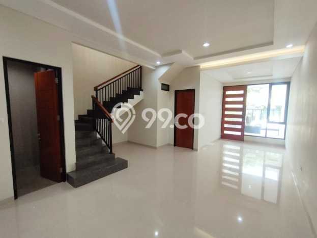 Rumah Eksklusif di Kenjeran, Surabaya, Luas 102m2m² LB 156m2m² Rumah Eksklusif di Kenjeran, Surabaya, Luas 102m2m² LB 156m2m²