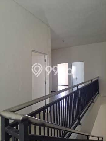 Rumah Kawasan Mulyorejo, LT 120m2m², Bangunan 200m2m² Rumah Kawasan Mulyorejo, LT 120m2m², Bangunan 200m2m²