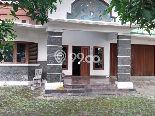 For Sale! Premium House LT 461m2 Desain Elegan di Kesenden For Sale! Premium House LT 461m2 Desain Elegan di Kesenden