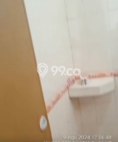 Hunian Strategis 2 KT LB 90m2 Kondisi Bagus di Cikarang Hunian Strategis 2 KT LB 90m2 Kondisi Bagus di Cikarang