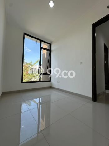 Rumah Modern 4 KT LT 80m2 di Pantai Indah Kapuk 2 Rumah Modern 4 KT LT 80m2 di Pantai Indah Kapuk 2