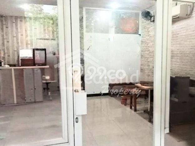 Ruko bagus disewakan di Semarang Tengah Semarang dengan LB 98m2 harga sewa terbaik Ruko bagus disewakan di Semarang Tengah Semarang dengan LB 98m2 harga sewa terbaik