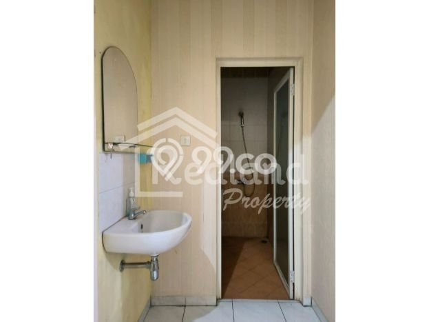 Rumah Bagus Siap Pakai Di Semarang Barat Luas 102m2 Lokasi Strategis Rumah Bagus Siap Pakai Di Semarang Barat Luas 102m2 Lokasi Strategis