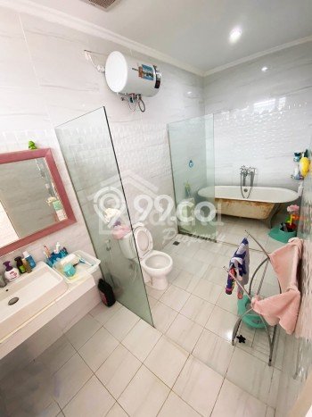 DIJUAL CEPAT! Rumah Modern di , Semarang, Luas 240m2m² Bangunan 400m2m² NEGO! DIJUAL CEPAT! Rumah Modern di , Semarang, Luas 240m2m² Bangunan 400m2m² NEGO!