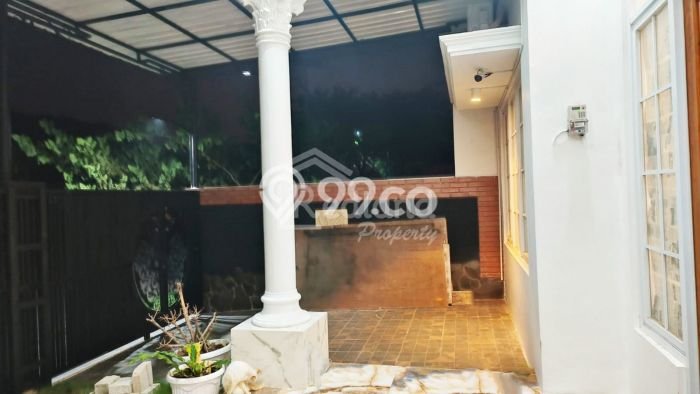 Dijual Rumah Mewah Megah Dengan View Eksklusif di Graha Padma, Semarang Dijual Rumah Mewah Megah Dengan View Eksklusif di Graha Padma, Semarang