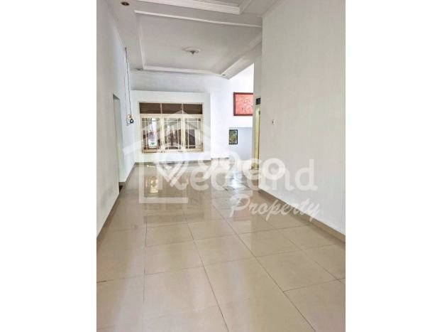 Rumah Kontrakan Semarang LT 200m2 LB 300m2 Kawasan Puri Anjasmoro Rumah Kontrakan Semarang LT 200m2 LB 300m2 Kawasan Puri Anjasmoro