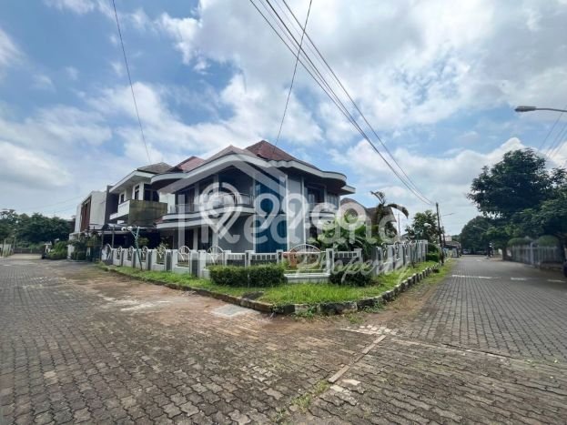 Hunian Eksklusif Dijual LT 470m2 di Banyumanik, Semarang Hunian Eksklusif Dijual LT 470m2 di Banyumanik, Semarang