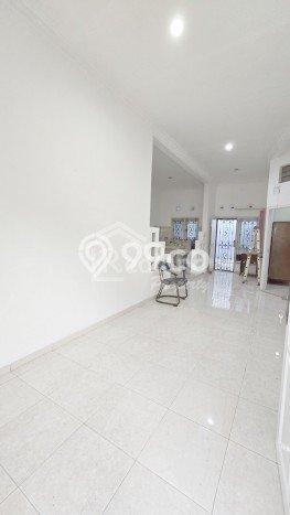 Rumah Lingkungan Nyaman di Pedurungan, Semarang, LT 123m2m² Bangunan 75m2m² Rumah Lingkungan Nyaman di Pedurungan, Semarang, LT 123m2m² Bangunan 75m2m²